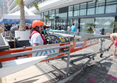 2 hôtesses en hoverboard pour le Yacht Club Monaco et le Solar Energy Boat Challenge - Riviera Pub - Street Marketing Nice, Cannes, Monaco