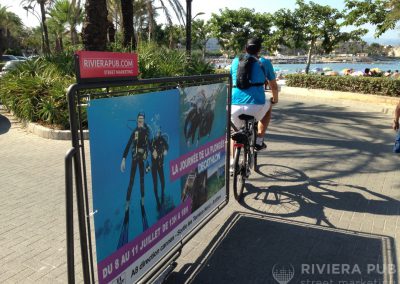 Vélo Publicitaire et tournée des plages pour Decathlon - Riviera Pub - Street Marketing Nice, Cannes, Monaco