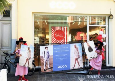 4 hôtesses, magazines géants et vélo publicitaire pour ECCO - Riviera Pub - Street Marketing Nice, Cannes, Monaco