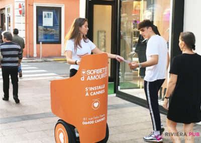 Segway et distribution de flyers pour Ô Sorbet d'Amour - Riviera Pub - Street Marketing Nice, Cannes, Monaco